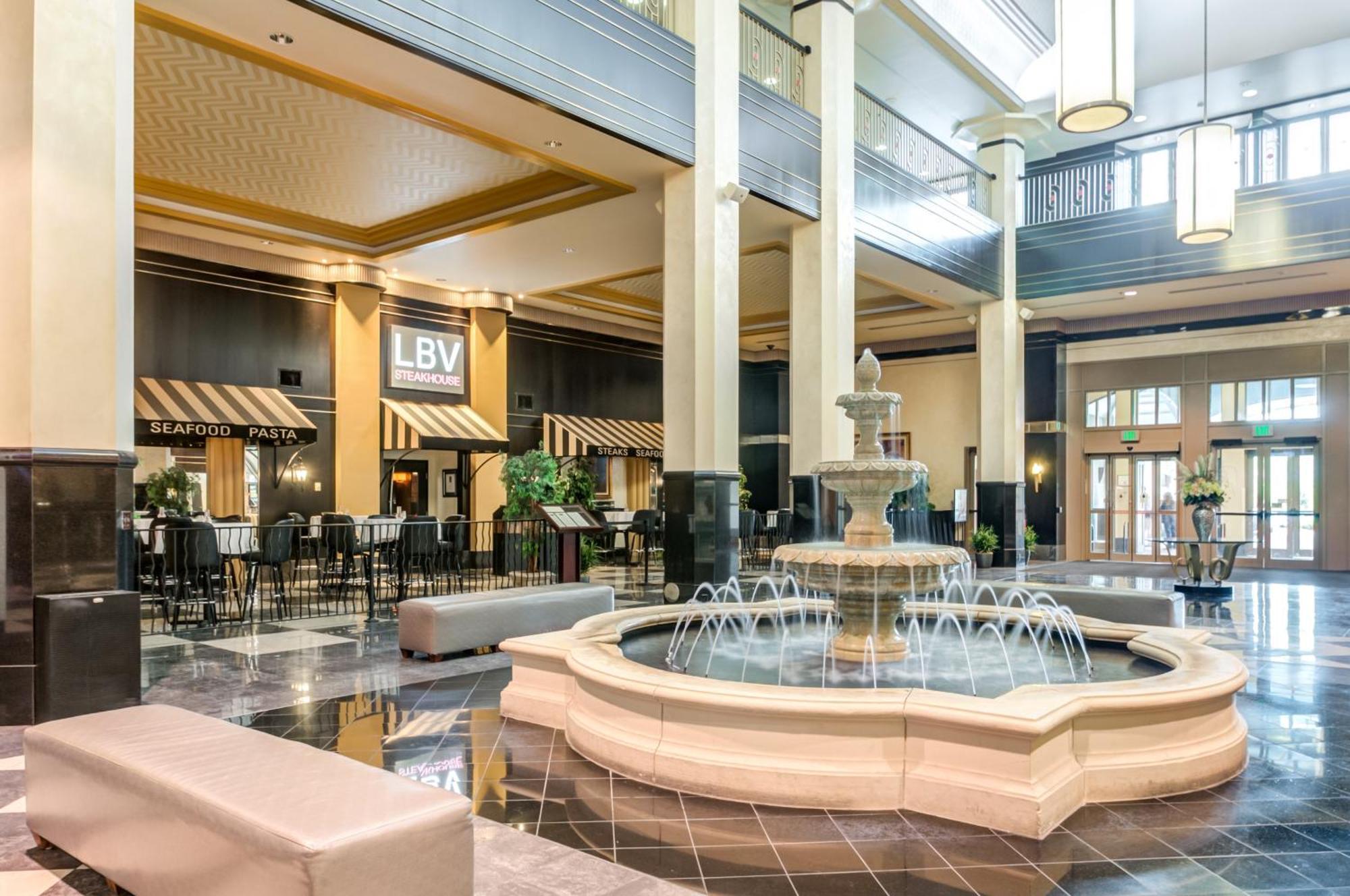 Mountaineer Casino Resort New Cumberland Exterior photo